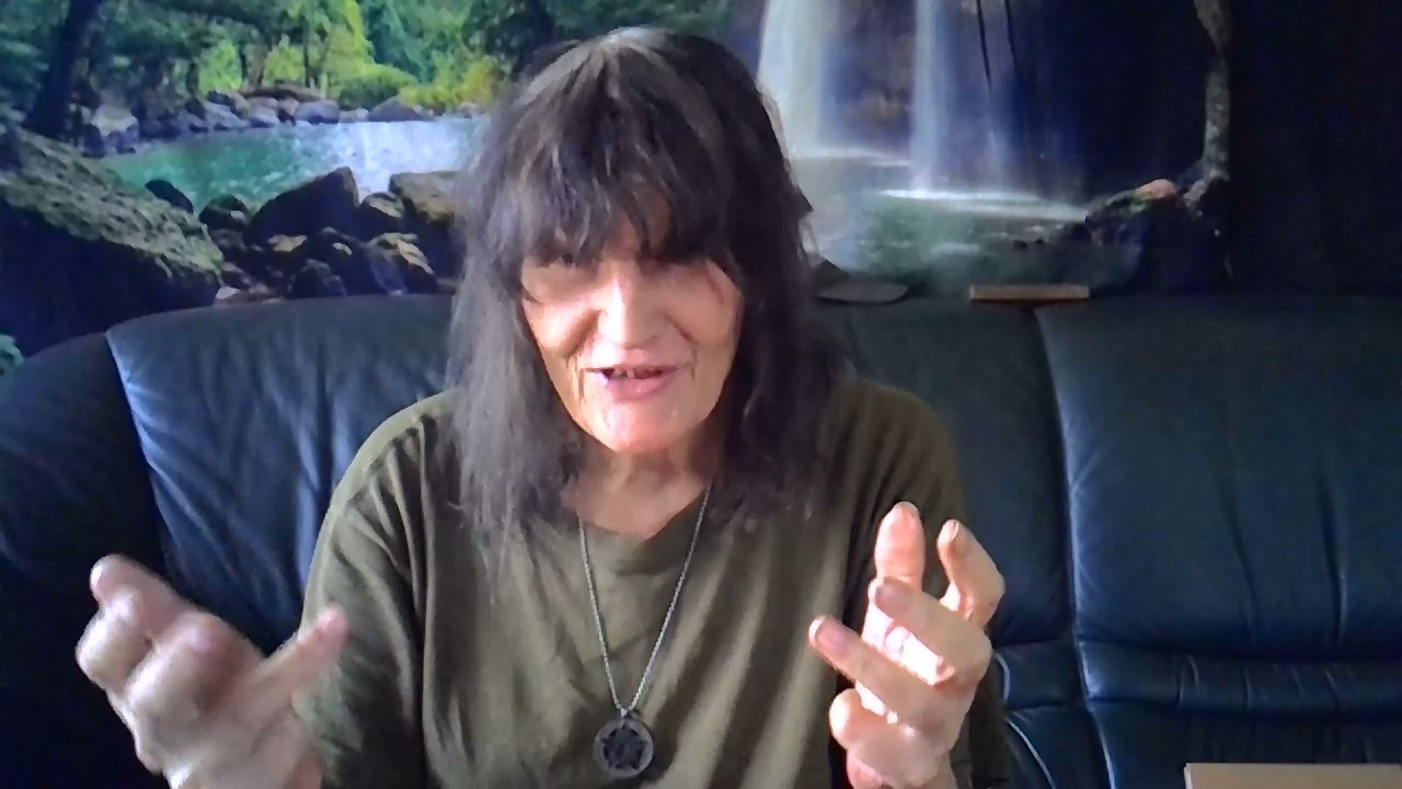 MorRigan Danu o´Sullivanalias: Danu MorRigan goeBel how the Kidnappers called me.